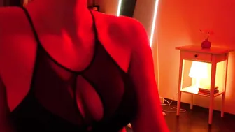 kiraaishere vaginal hot bitch massage