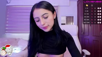 Misscharlotte1 girl with a beautiful body performs a striptease