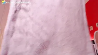 Fuckingtoy_ naked bitch