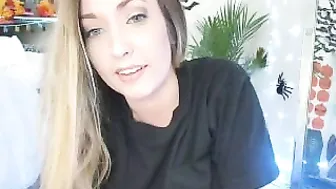 nikki_haze Crazy Latin Latina Fucked By Dildo