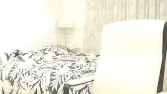 amberwtf Cute mare gently masturbates pussy