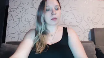 hello_x myfreecams