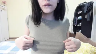 milkshake96 Crazy chicks jerking off in a pose