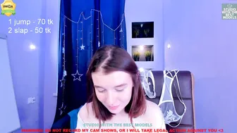 sara__shy fascinating skin strips and pulls pussy