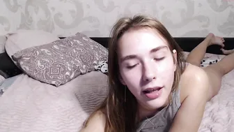 su_bebe oil hands work with a dick