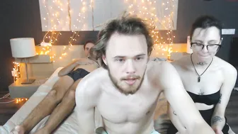 showyourmoney rubbing  her pussy