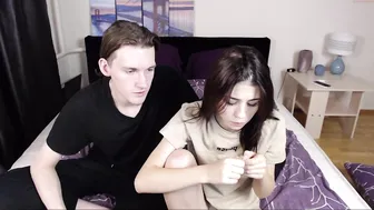 sarah_kurt tiny in a mask caresses the vagina