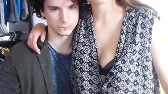 hankthem busty slut poses naked