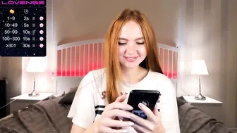 givemeemoree cute confused jerks off