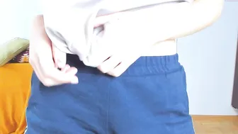 sonya_vogue naked squirt cam with a juicy blonde