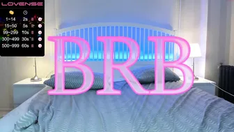 jinbei_ oily busty milf toy fucking