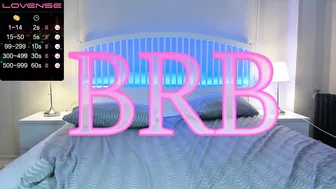 jinbei_ naked cam whore in the first olyfans show