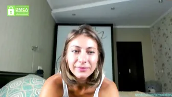 jamrockkitty slim doll playing with clitoris