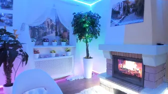 diana_noith cute blonde fucks herself with a phallus