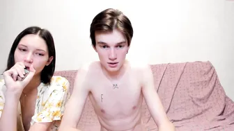 del_n_wayne hot chick fucks shaved pussy