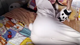 christine_horny busty cam  bored in online show