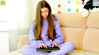 coy_amina tease me to squirt |chaturbate view|