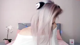 oksana_frolova sexy babe nasal shaved holes