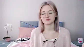 oksana_frolova  sex orgasm webcam fuck show with beautiful babe