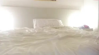 monikfree blonde enjoys dildo toy 2022 webcam