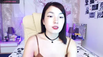 malisin teen slut girl gets toy fucked by machine