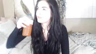 kristennn licking my pussy juicy