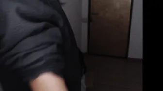 ami_from_ghetto__ masturbating with a tampon in pussy