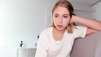 aggie_and_hanna naked teen and her legs