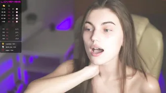 hoolybunny spy recording naked petite teen 2022 webcam