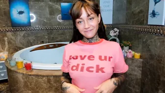 nickyneck esssscada red