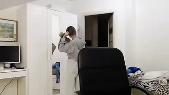 princessmaya Naughty Shmara gently pulls pussy