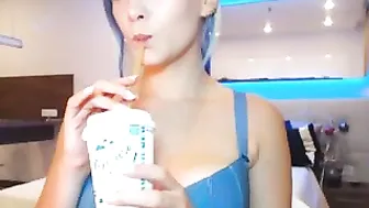 aby_frost Pretty chick fucks pussy with black dildo