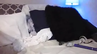 aussietreasure Sultry skin cumshots on toy