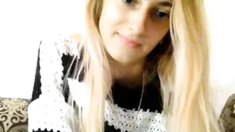 sigmundsdottir Teen girl fucks cunt with sex toy