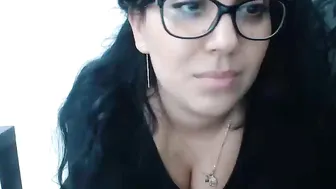 enchantingady Busty bitch jerking her pussy with phallus