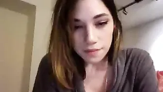 3ubbles4u Spicy beauty throws huge tits