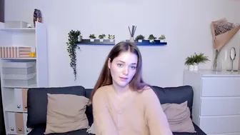 caitlin_bell beautiful ass with petite beauty moanamo 2022 webcam