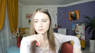 elizabeth_wong usa sexy ass petting dildo toy