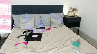 _germanhottie_ hidden rubbing  with beautiful cam whore