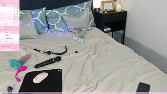 _germanhottie_ gorgeous girl dance completely naked