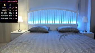 jinbei_ naked handjob on the floor