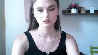 qqlola best cam rubbing  with petite model