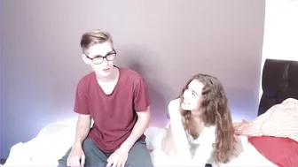 purple_cats naked tits skirt dancing online show