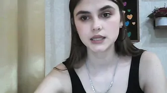 qqlola putting clit show with little hitachi