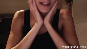 miss_lana hot  girl pulls her pussy