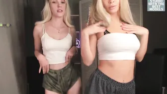 mikki_blush busty skin fucks pussy dildo