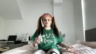 Maddy aka babymaddyxo  buxom slut