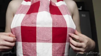 YummyKimmy skinny model enjoys shaved pink pussy 2022 webcam