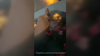 Obey Angelina aka uncensorredom  masturbates the cap behind the cash register