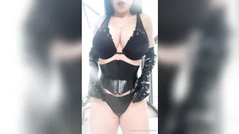 Obey Angelina aka uncensorredom  amazing knots